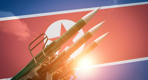 Corea del Nord, raffica di missili mentre Trump cerca Kim